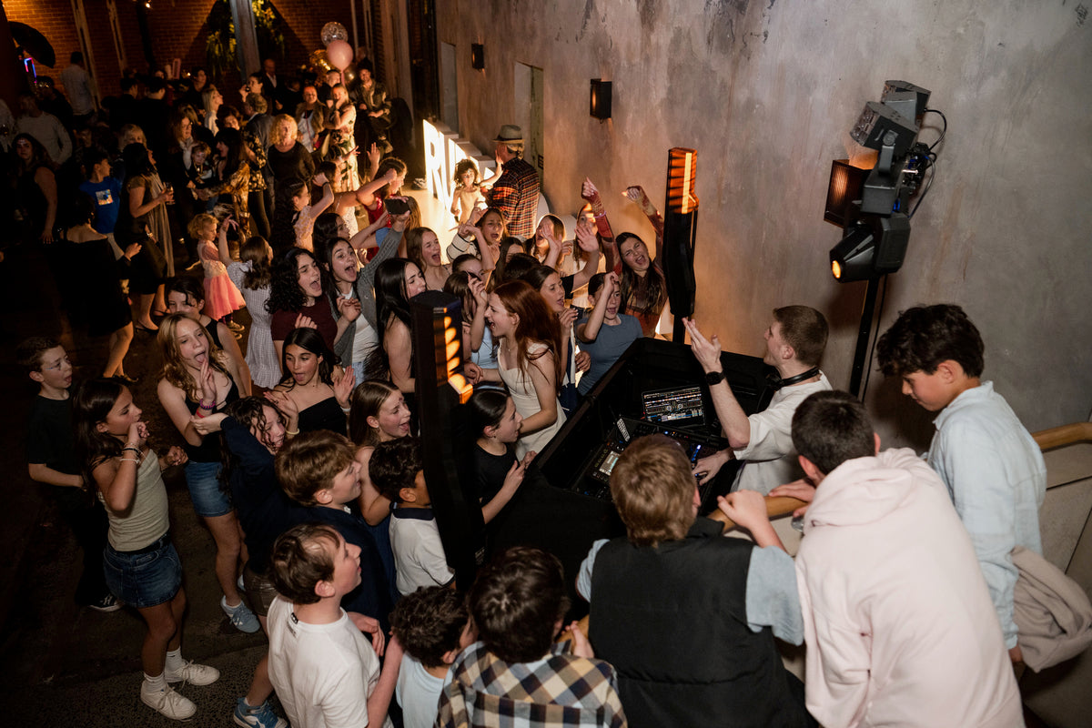 SR Events | DJ & MC | Photobooth | Giant Light Up Letters | Melbourne